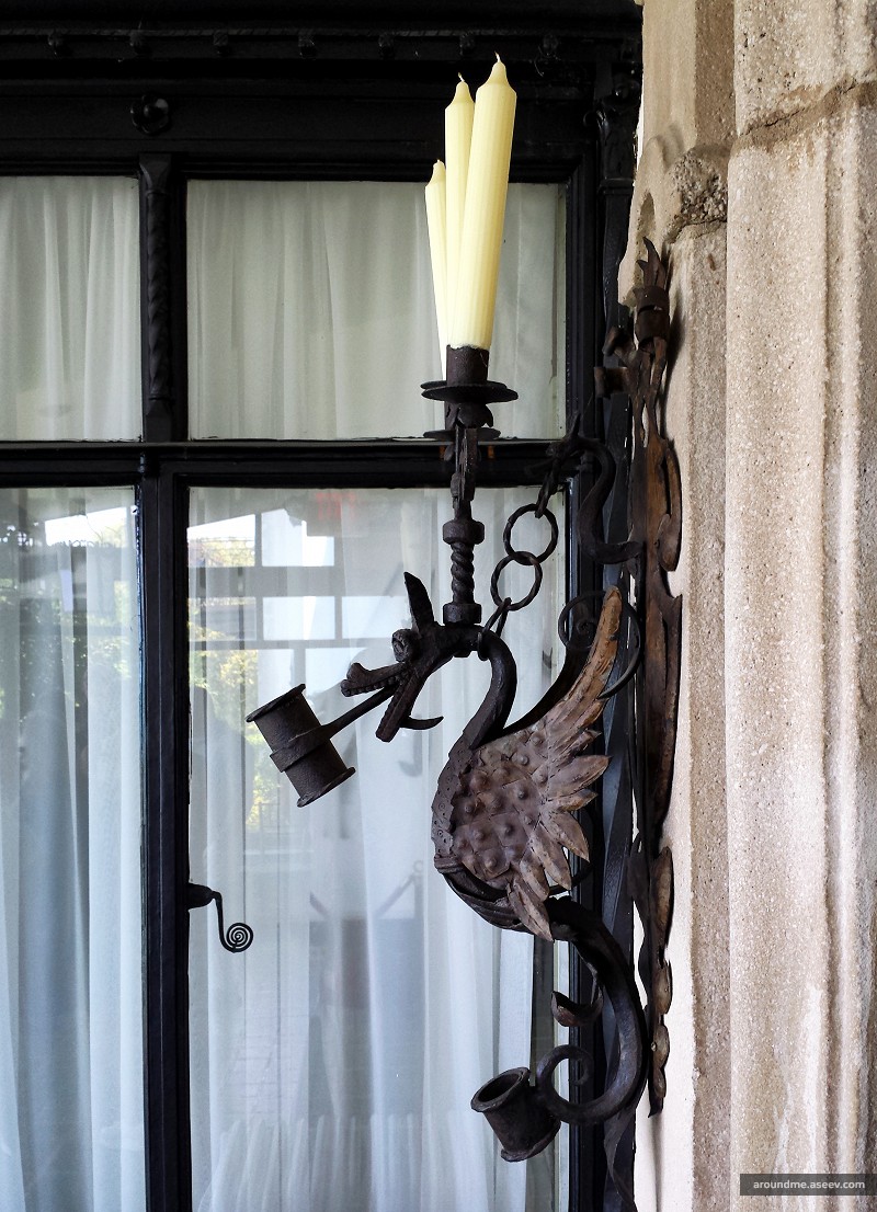 Dragon Candle Holder